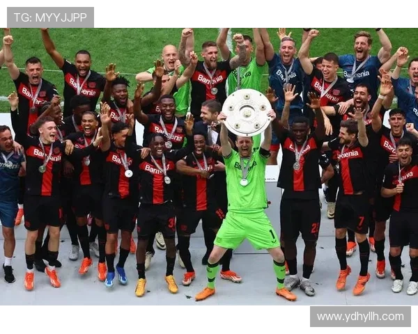 德甲降级球队2023：回顾2023赛季德甲降级球队的表现与原因