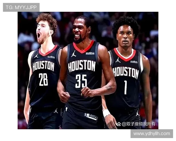 火箭队最新一场比赛比分与战术调整分析