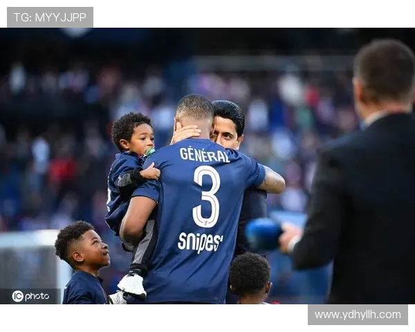 朗斯主帅坦言巴黎圣日耳曼是全球顶级俱乐部我们目前专注于稳步提升表现